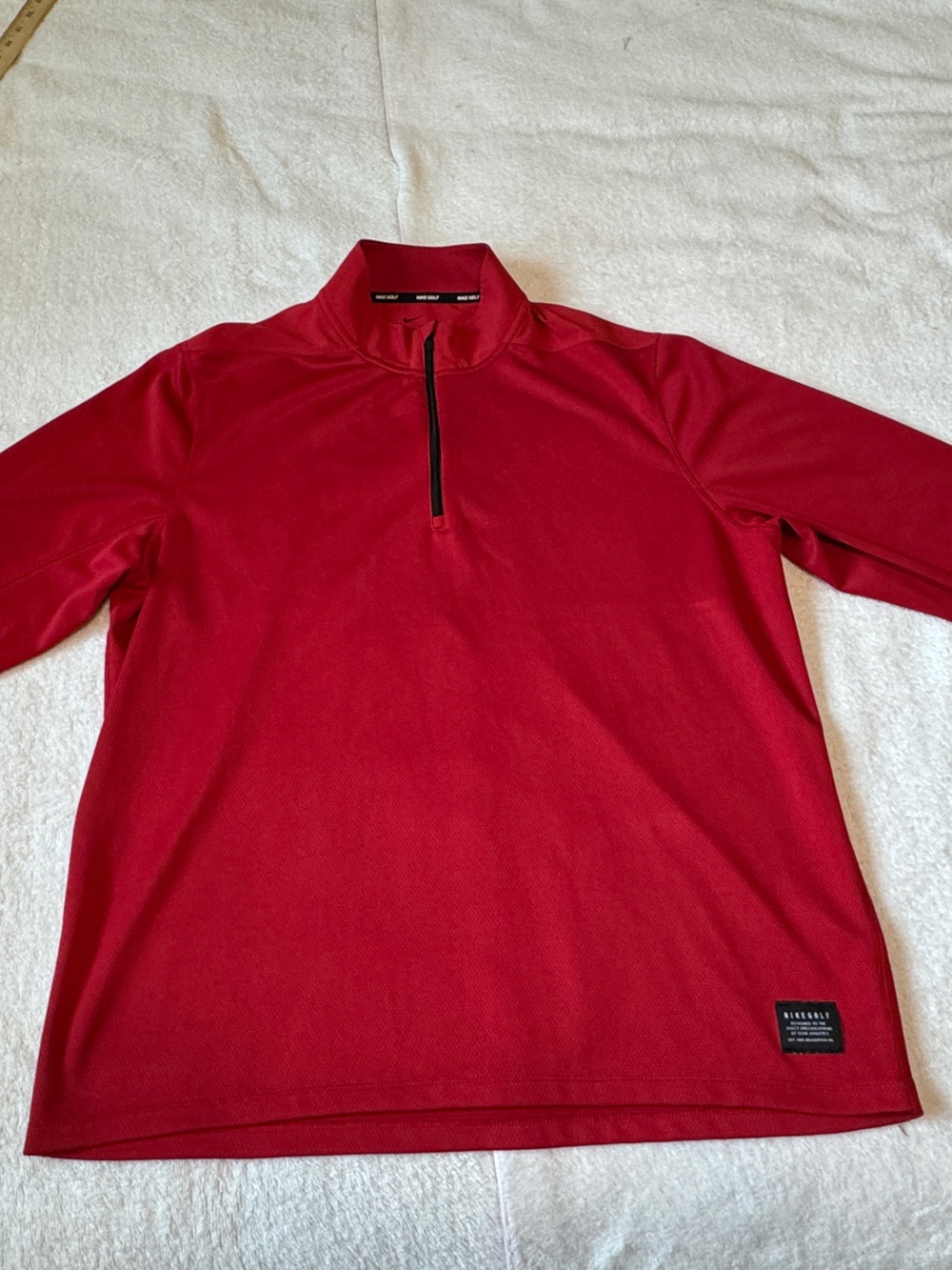 Nike Golf Men’s Large Red Long Sleeve Quarter Zip pullover top Polyester